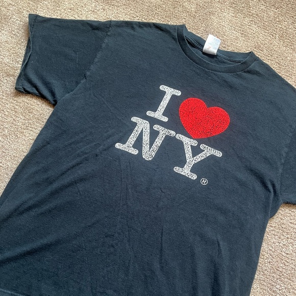 VTG 90’s I Love NY Faded Black Tee - Picture 3 of 4